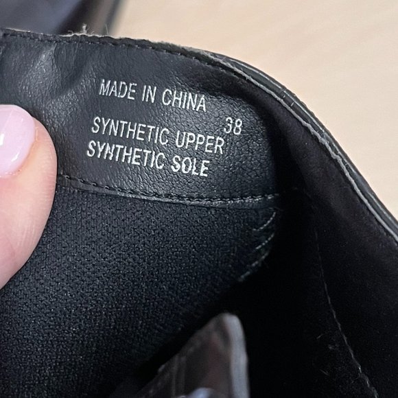 Steve Madden Faux Croc Embossed Vegan Leather Ankle Booties Black Sz 38 - Picture 8 of 10